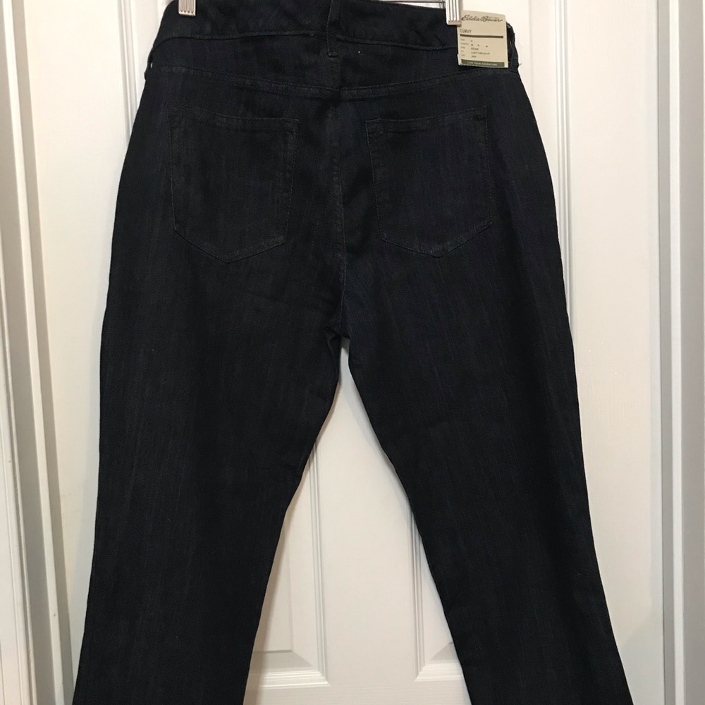 NWT Eddie Bauer mid rise curvy through the hip crop jeans Size 10
